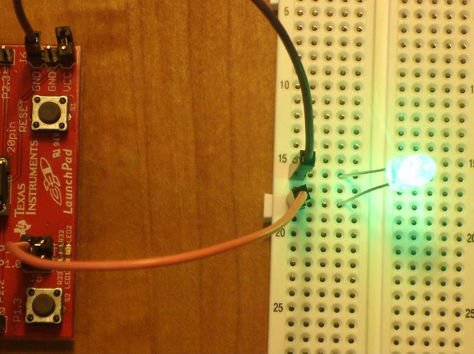 LaunchPad and Breadboard LED